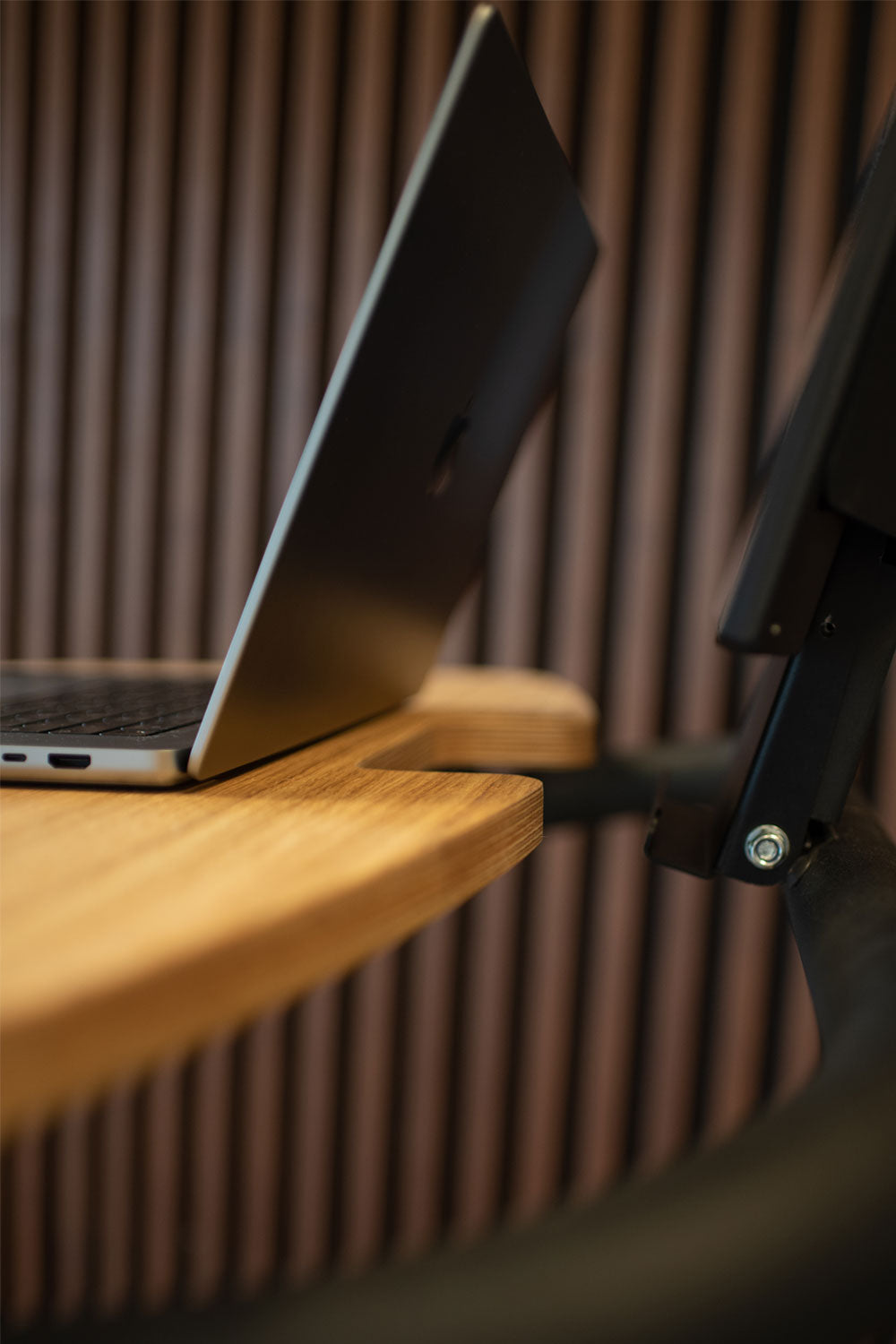 Sprintbok Desk Cherry